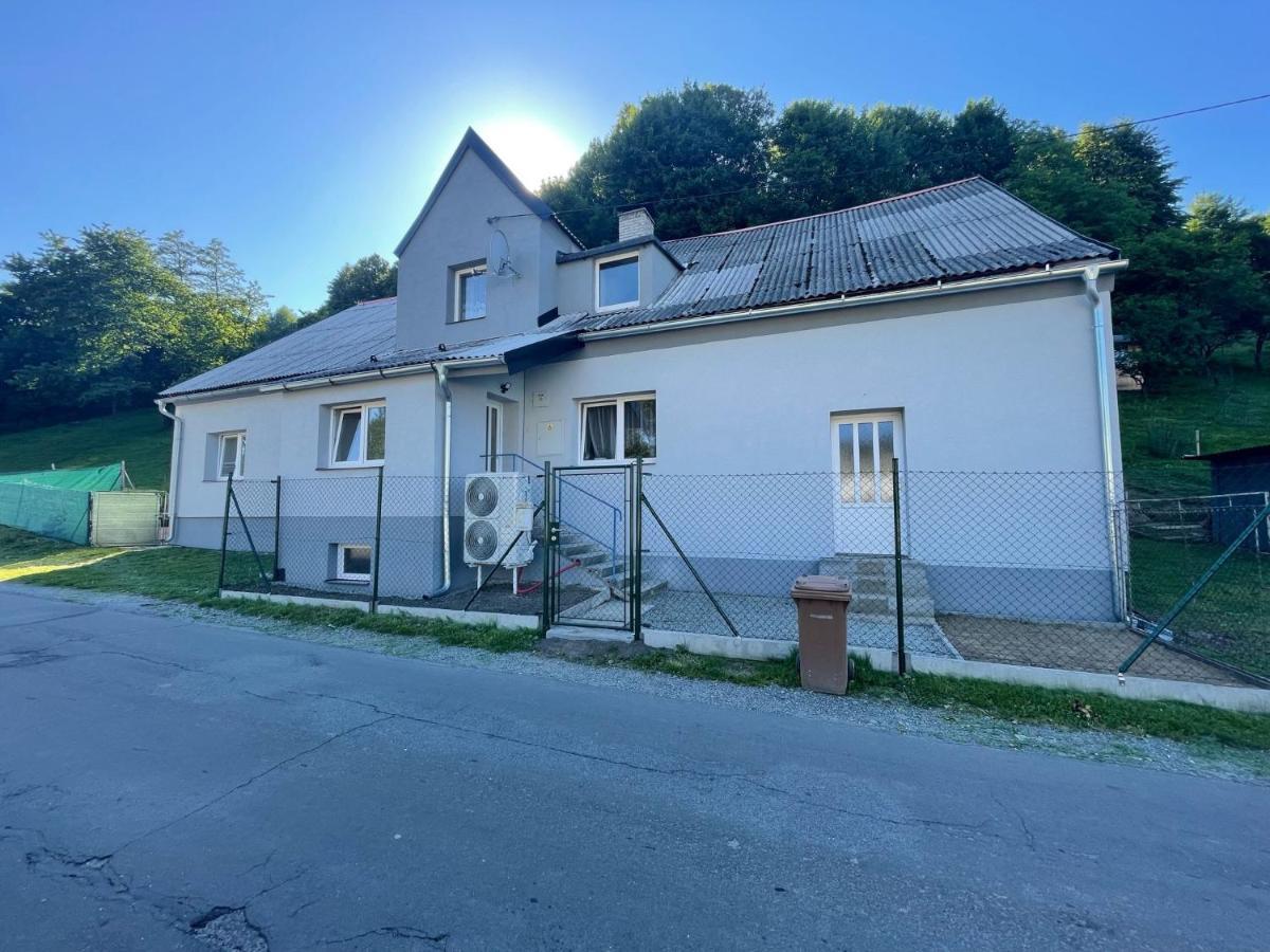 Apartmany Pod Chlumem Jesenik Luaran gambar